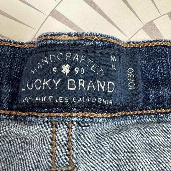 Lucky Brand Women’s The Roll Up Jean Shorts‎ Size 10/30 - Picture 3 of 7